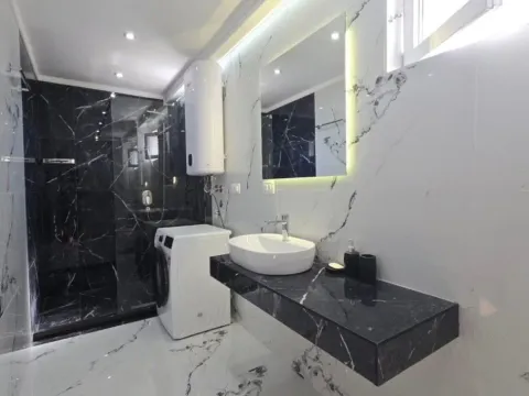 Prodaja, dvosoban stan, 71m², Kumbor, Herceg Novi - image 3