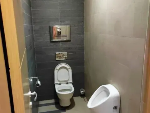 Rent, office space, 210m², Savski Venac, Beograd - image 10