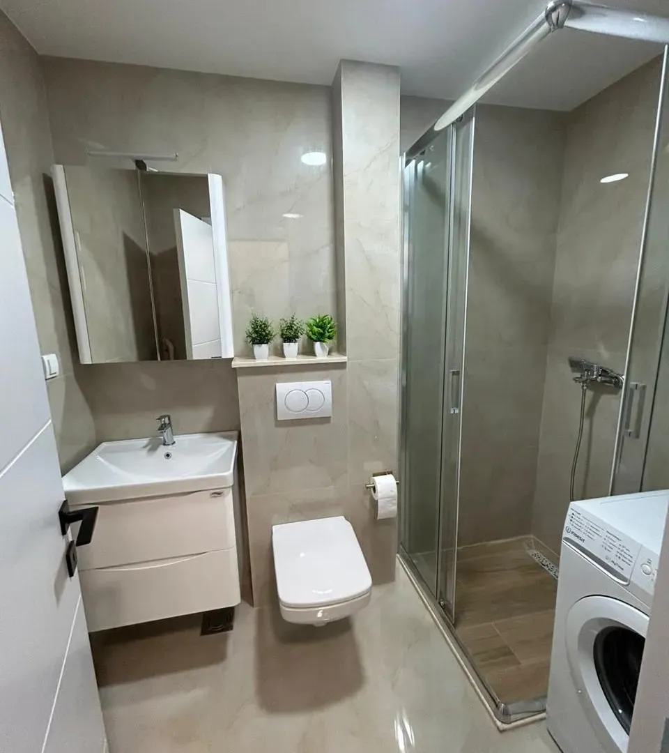 Izdavanje, jednosoban stan, 45m², Ilino, Bar