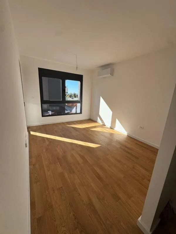 Sale, one bedroom apartment, 45m², Šušanj, Bar