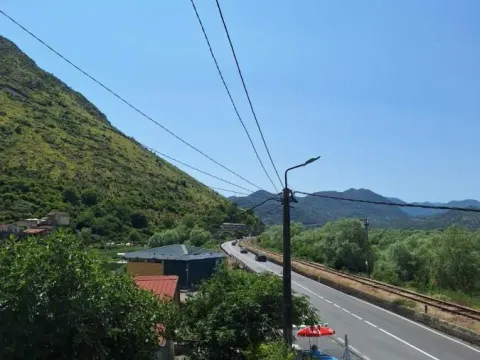 Izdavanje, kuća, 83m², Zeta, Podgorica