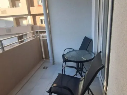 Izdavanje, jednosoban stan, 47m², Central Point, Podgorica - image 6