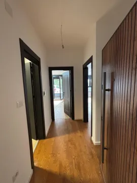 Prodaja, jednosoban stan, 49m², Zagorič, Podgorica - image 9