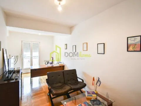 Prodaja, četvorosoban stan, 157m², Pobrežje, Podgorica - image 4