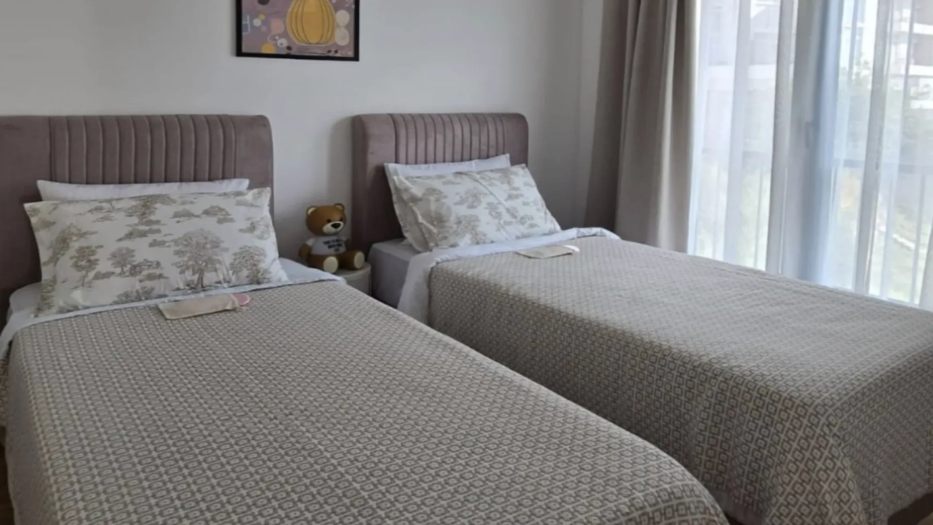 Izdavanje, dvosoban stan, 61m², Pod Kuk, Tivat