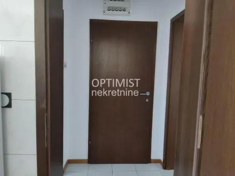 Prodaja, trosoban stan, 58m², Uciteljsko Naselje, Zvezdara Sve Podlokacije - image 10