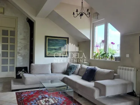 Prodaja, četvorosoban stan, 138m², Voždovac Sve Podlokacije, Beograd - image 1