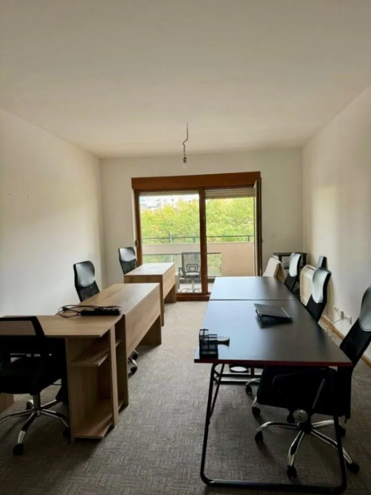 Izdavanje, dvosoban stan, 70m², Master Kvart, Podgorica