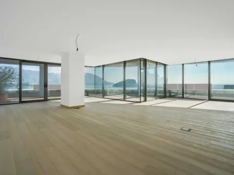 Prodaja, trosoban stan, 270m², Budva, Crna Gora - image 6