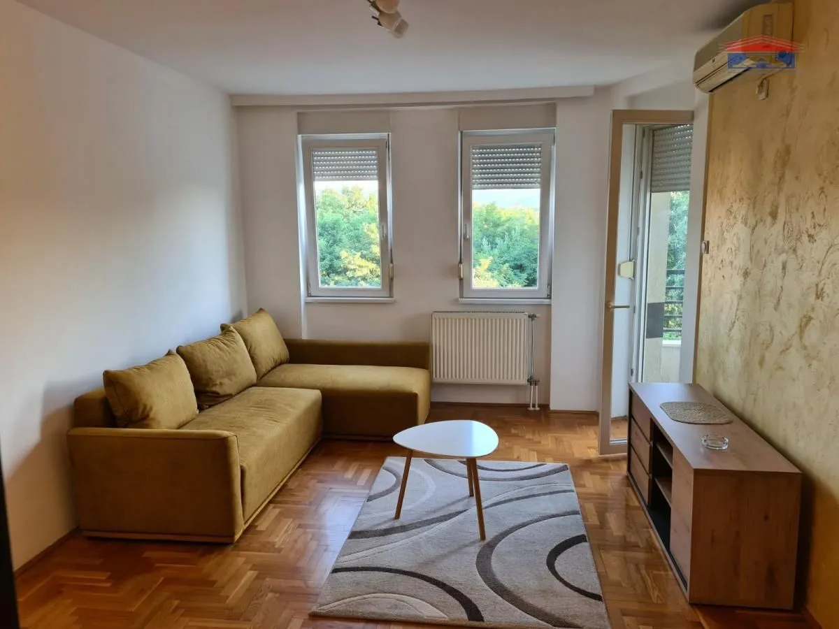 Rent, one bedroom apartment, 39m², Bulevar patrijarha Pavla, Novi Sad Sve Podlokacije