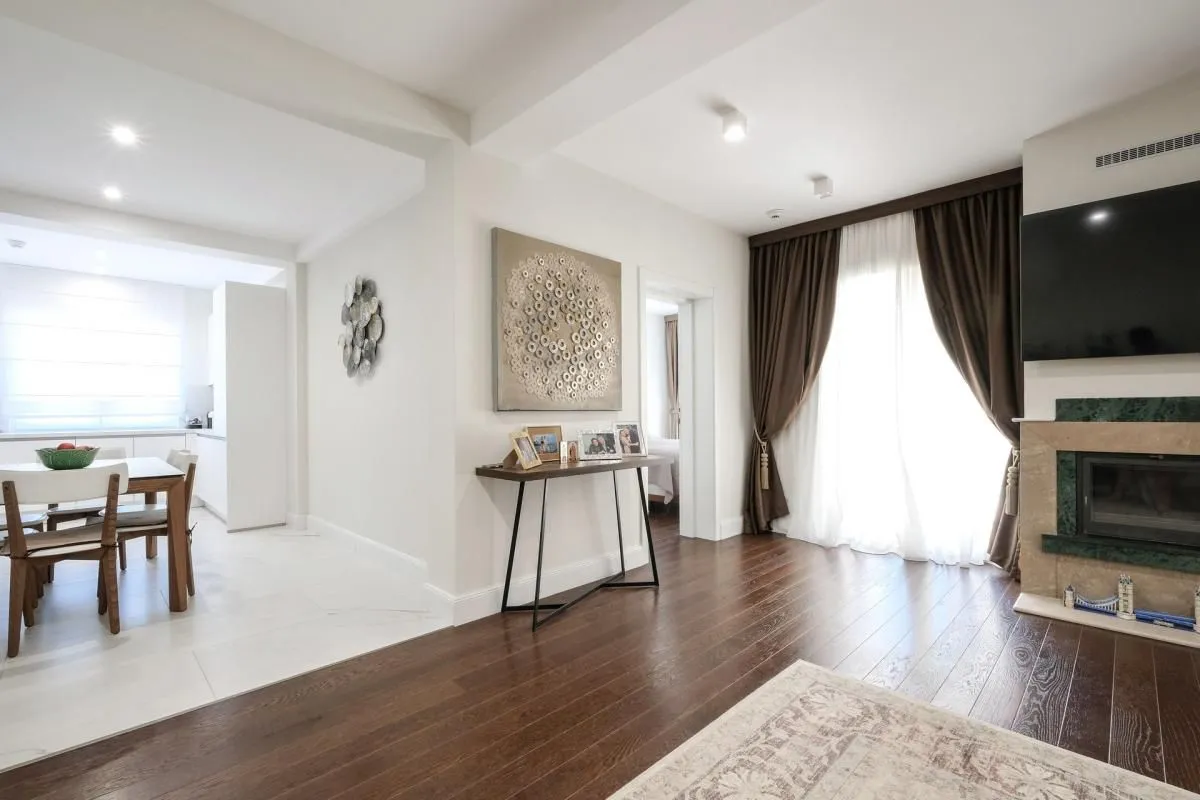 Prodaja, trosoban stan, 166m², Đenovići, Herceg Novi