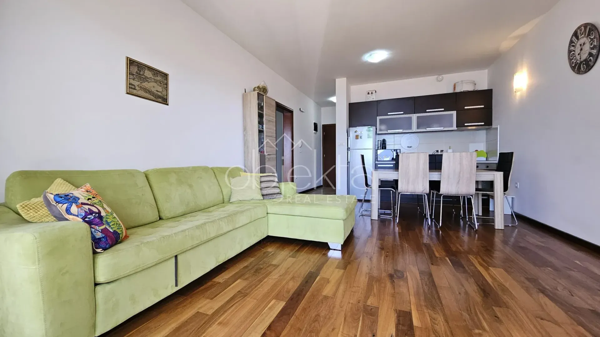 Prodaja, stan, 90m², Tivat, Crna Gora