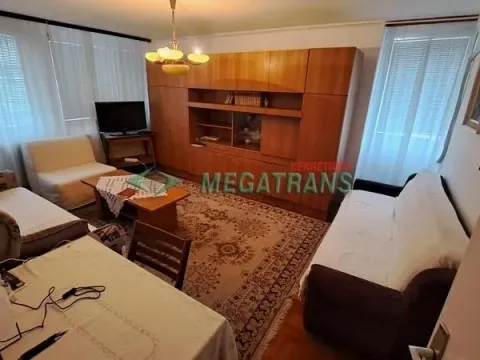 Rent, three bedroom apartment, 70m², Liman 2, Novi Sad Sve Podlokacije - image 1