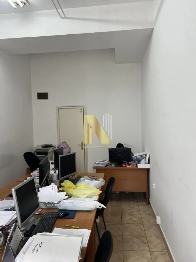 Sale, office space, 20m², Rotkvarija, Novi Sad Sve Podlokacije