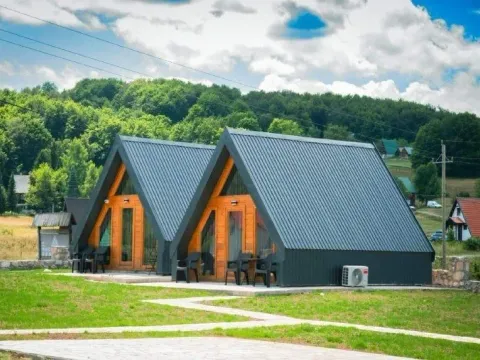 Prodaja, kuća, 147m², Žabljak, Crna Gora - image 1
