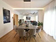 Izdavanje, kuća, 190m², Tološi, Podgorica - image 13