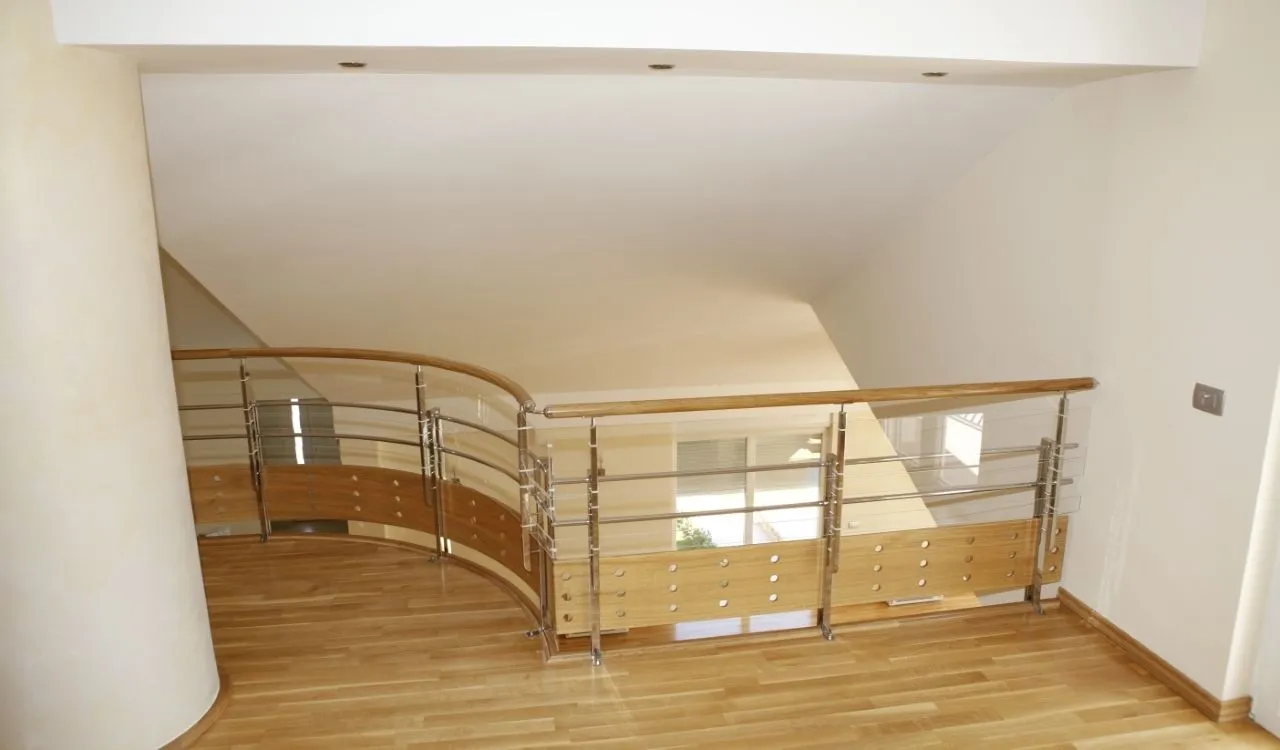 Rent, house, 250m², Donji Kokoti, Podgorica