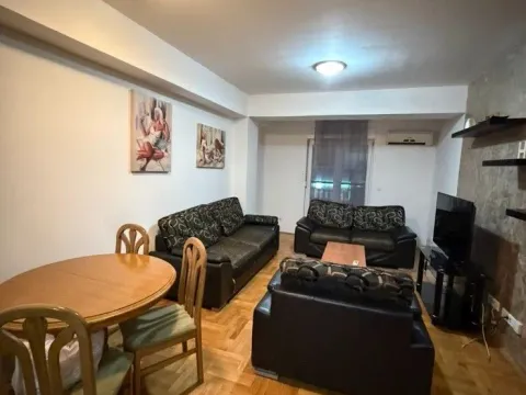 Rent, two bedroom apartment, 81m², City Kvart, Podgorica - image 2