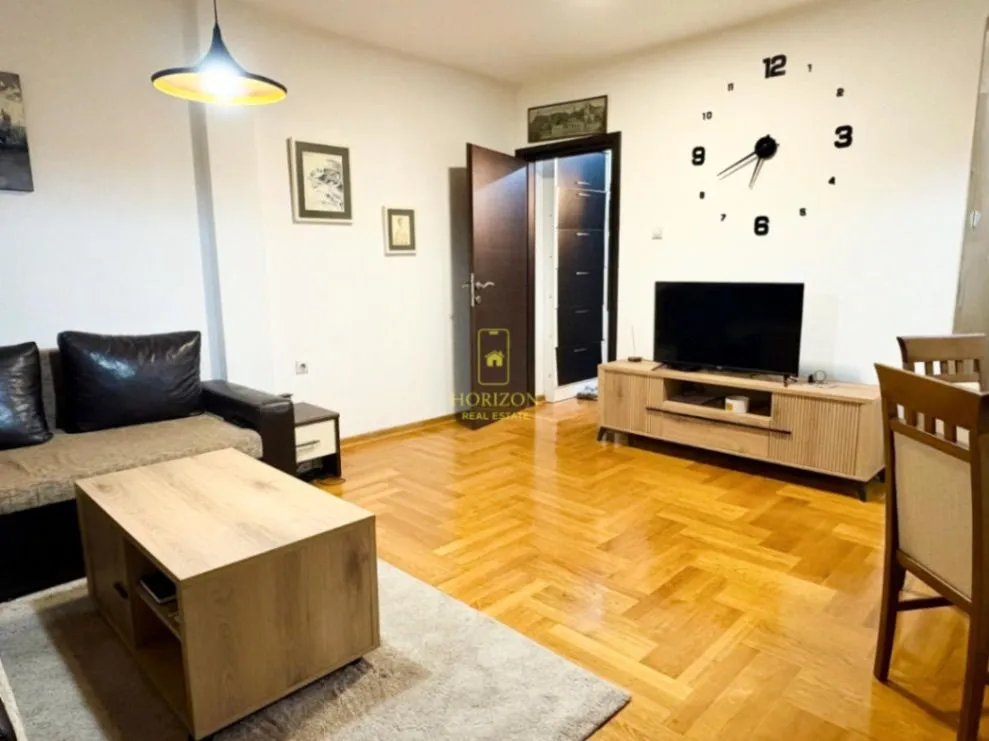 Prodaja, jednosoban stan, 41m², Drač, Podgorica