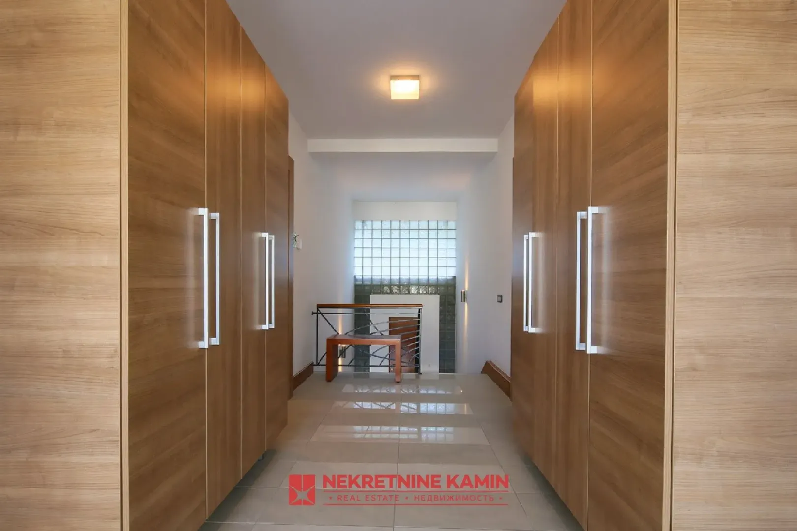 Sale, house, 348m², Centar, Budva
