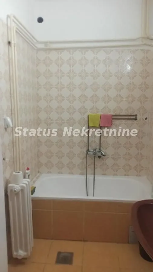 Prodaja, kuća, 264m², Petrovaradin, Novi Sad