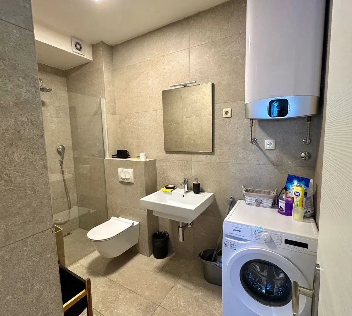 Izdavanje, jednosoban stan, 45m², Stara Varoš, Podgorica