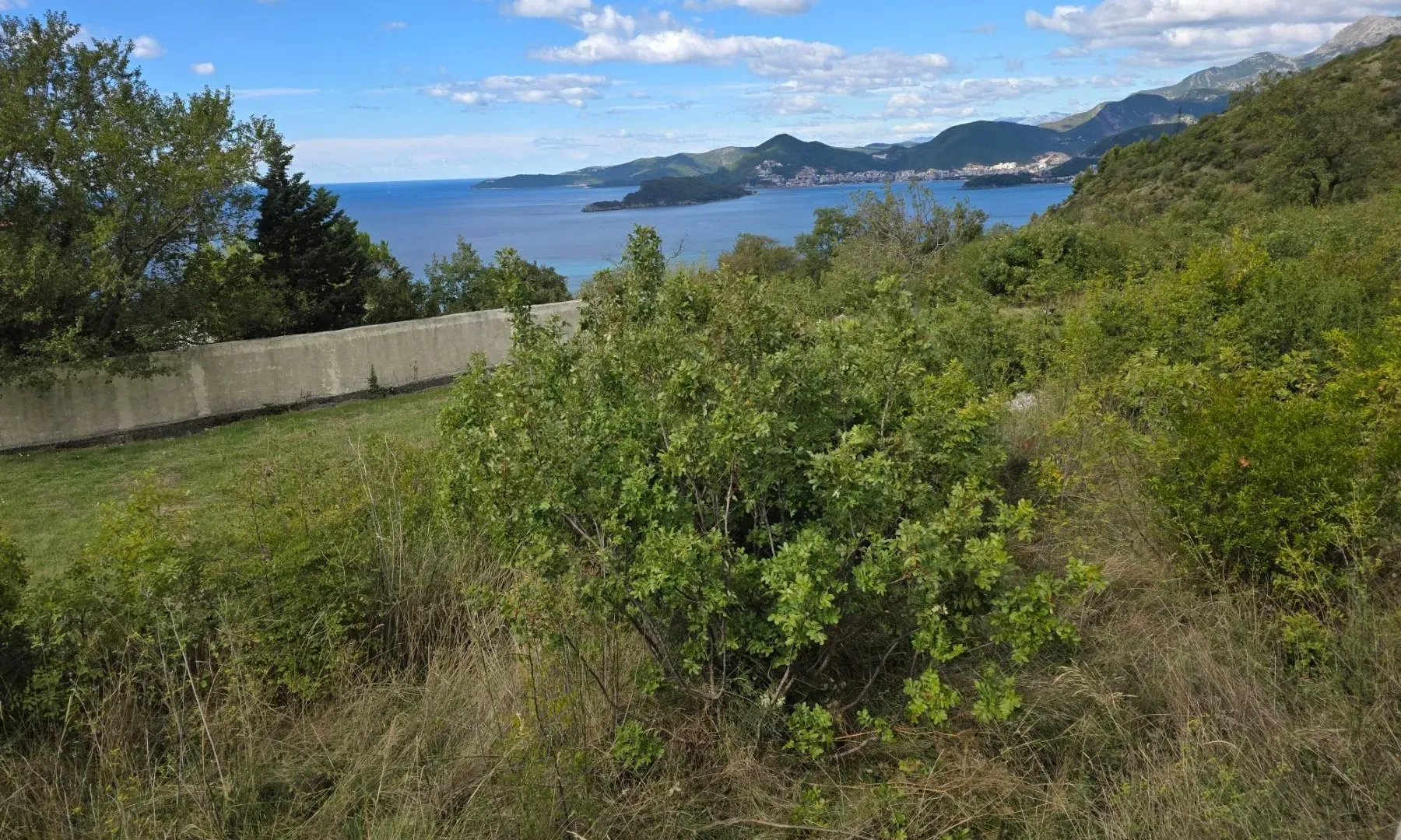 Prodaja, plac, 697m², Blizikuće, Budva