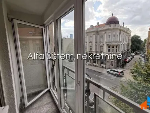 Rent, two bedroom apartment, 60m², Stari Grad, Beograd - image 16