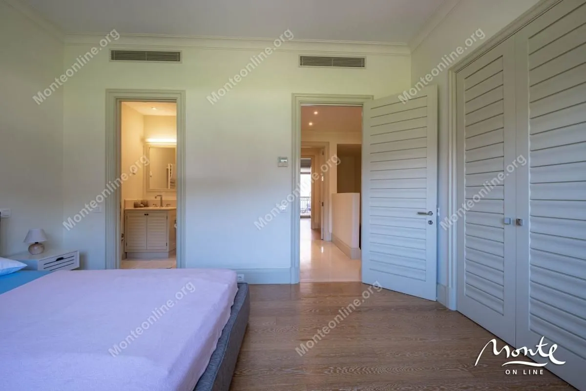 Prodaja, dvosoban stan, 115m², Porto Montenegro, Tivat