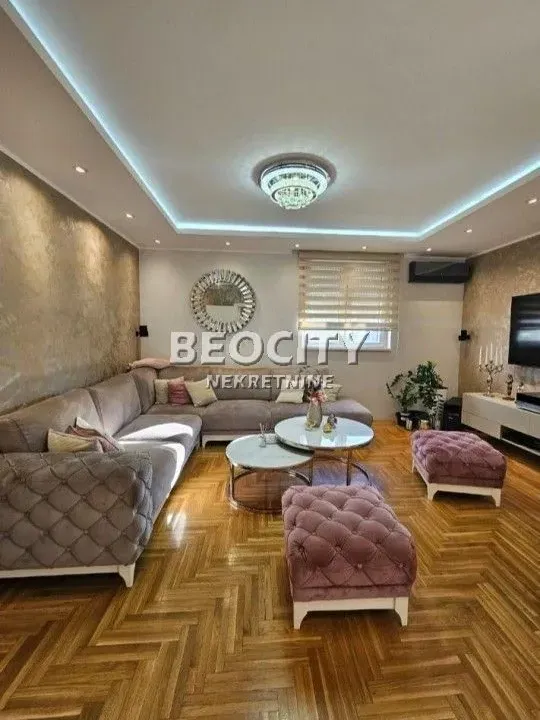 Sale, apartment, 113m², Novo naselje, Novi Sad