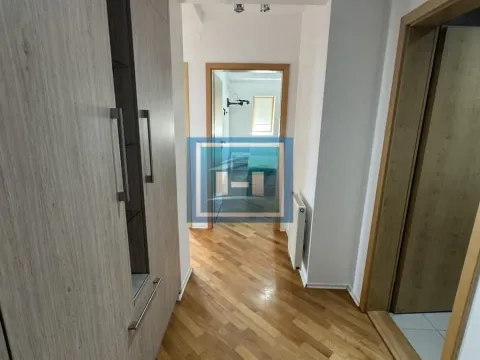 Prodaja, trosoban stan, 82m², Centar, Jagodina - image 10