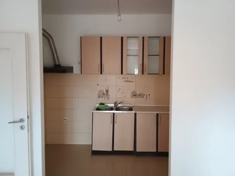 Izdavanje, jednosoban stan, 52m², Zabjelo, Podgorica - image 3