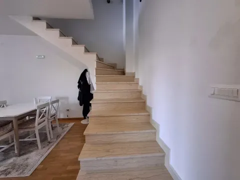 Rent, apartment, 160m², Stari Aerodrom, Podgorica - image 9