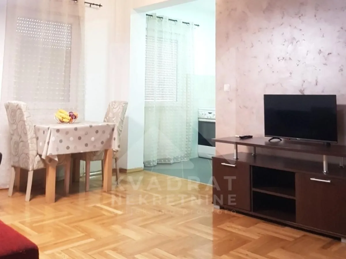 Izdavanje, garsonjera, 36m², Vezirov Most, Podgorica
