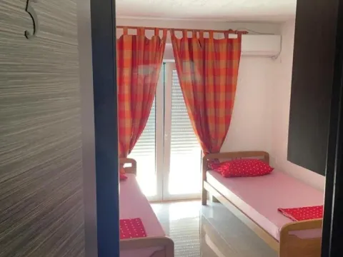 Prodaja, kuća, 350m², Sutomore, Bar - image 35