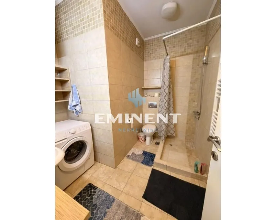 Izdavanje, dvosoban stan, 62m², Lekino Brdo, Voždovac Sve Podlokacije
