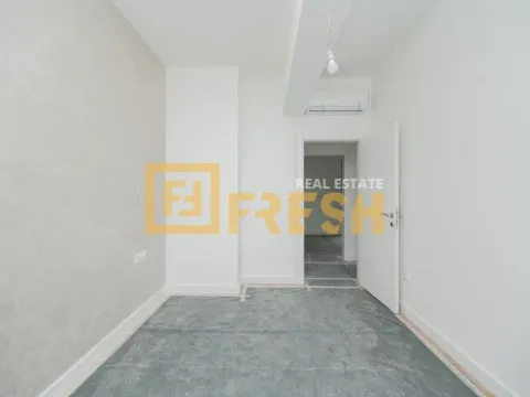 Sale, two bedroom apartment, 67m², Bečići, Budva - image 12