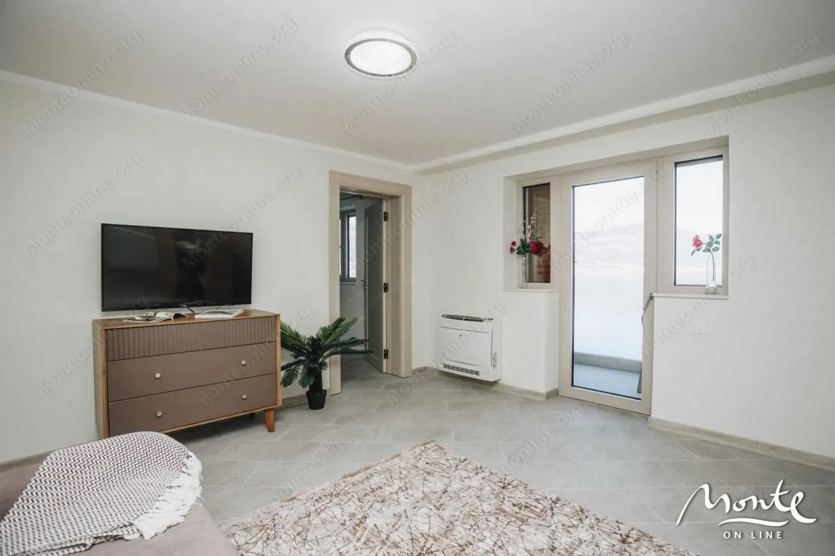 Prodaja, kuća, 314m², Tivat, Crna Gora