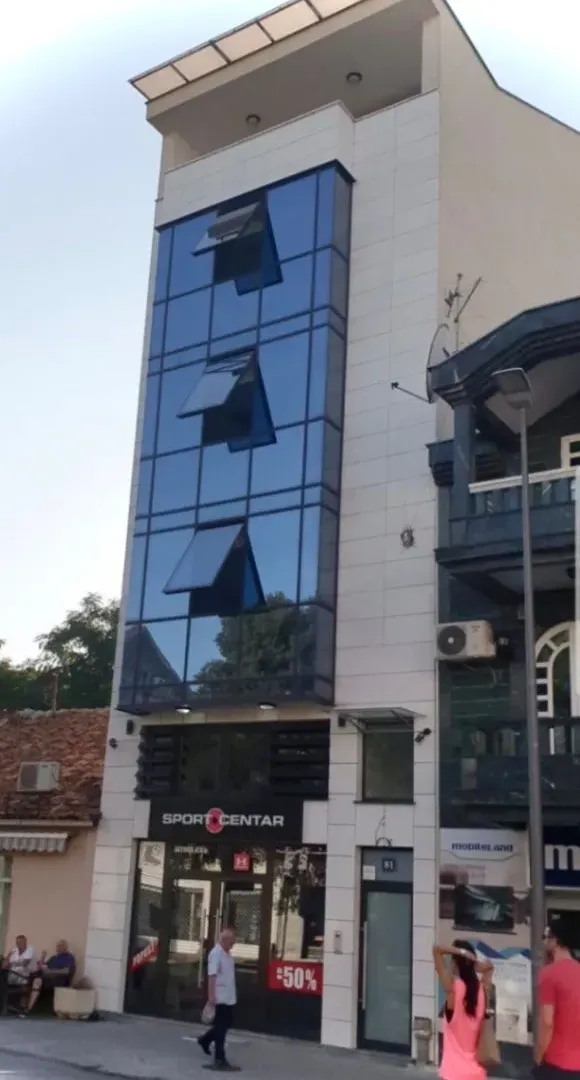 Prodaja, kuća, 600m², Centar, Podgorica