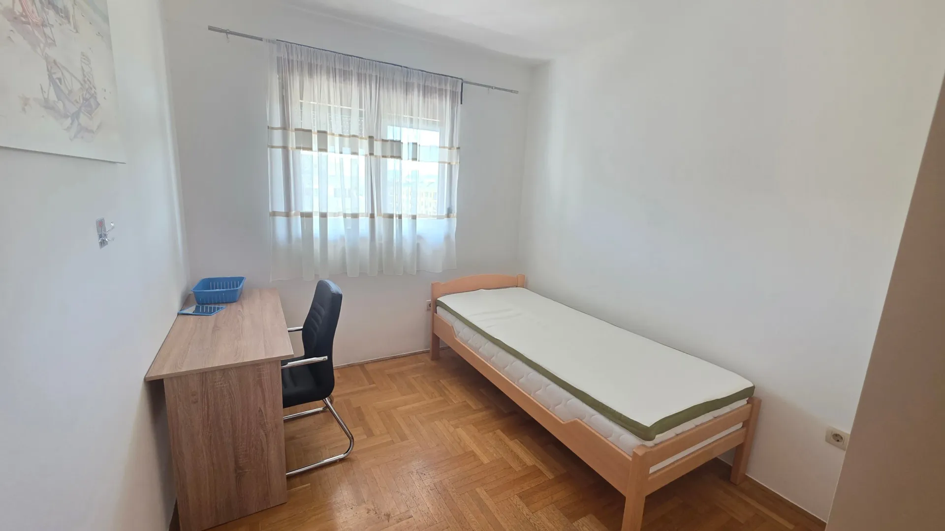 Rent, two bedroom apartment, 70m², Stari Aerodrom, Podgorica