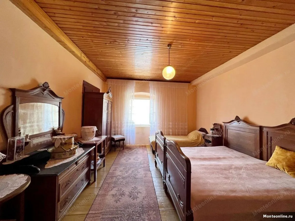 Sale, house, 235m², Prčanj, Kotor