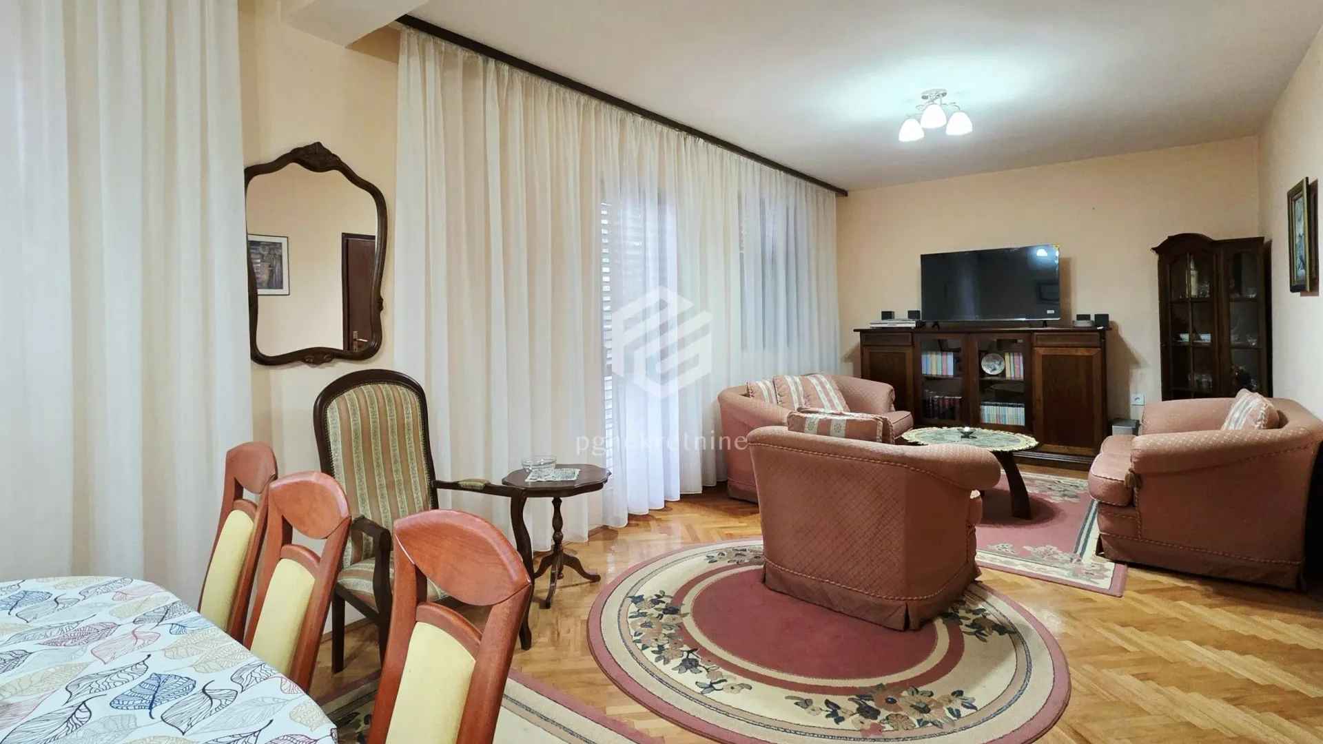 Rent, house, 120m², Zagorič, Podgorica