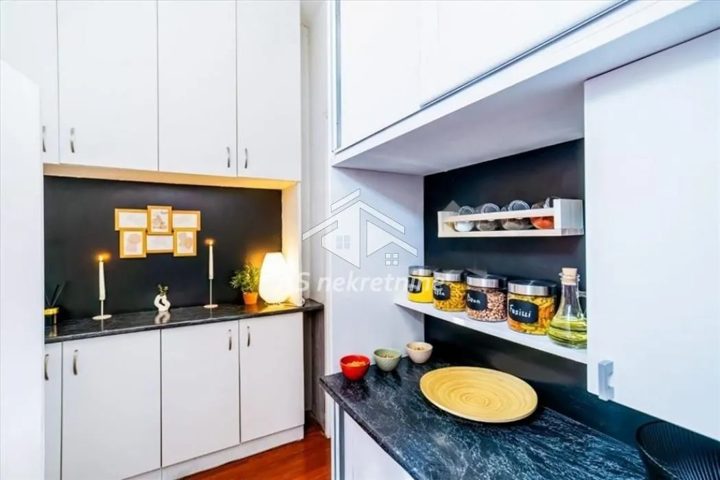 Rent, apartment, 50m², Stari Grad, Beograd