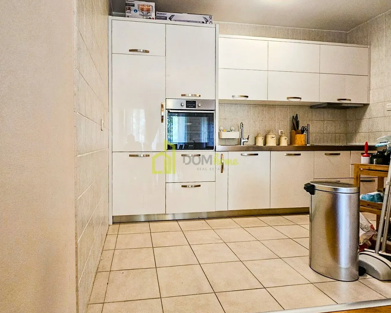 Izdavanje, trosoban stan, 130m², Preko Morače, Podgorica