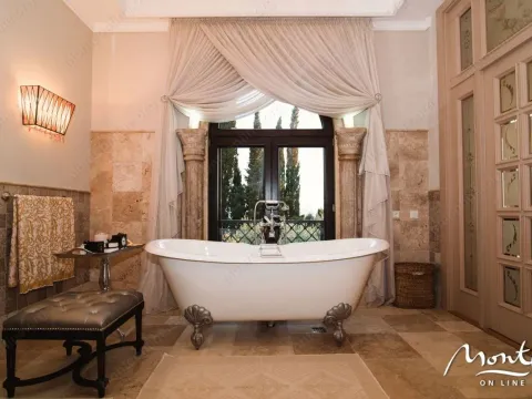 Sale, house, 550m², Reževići, Budva - image 13