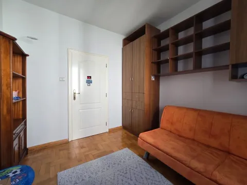 Rent, three bedroom apartment, 114m², Pod Goricom, Podgorica - image 10