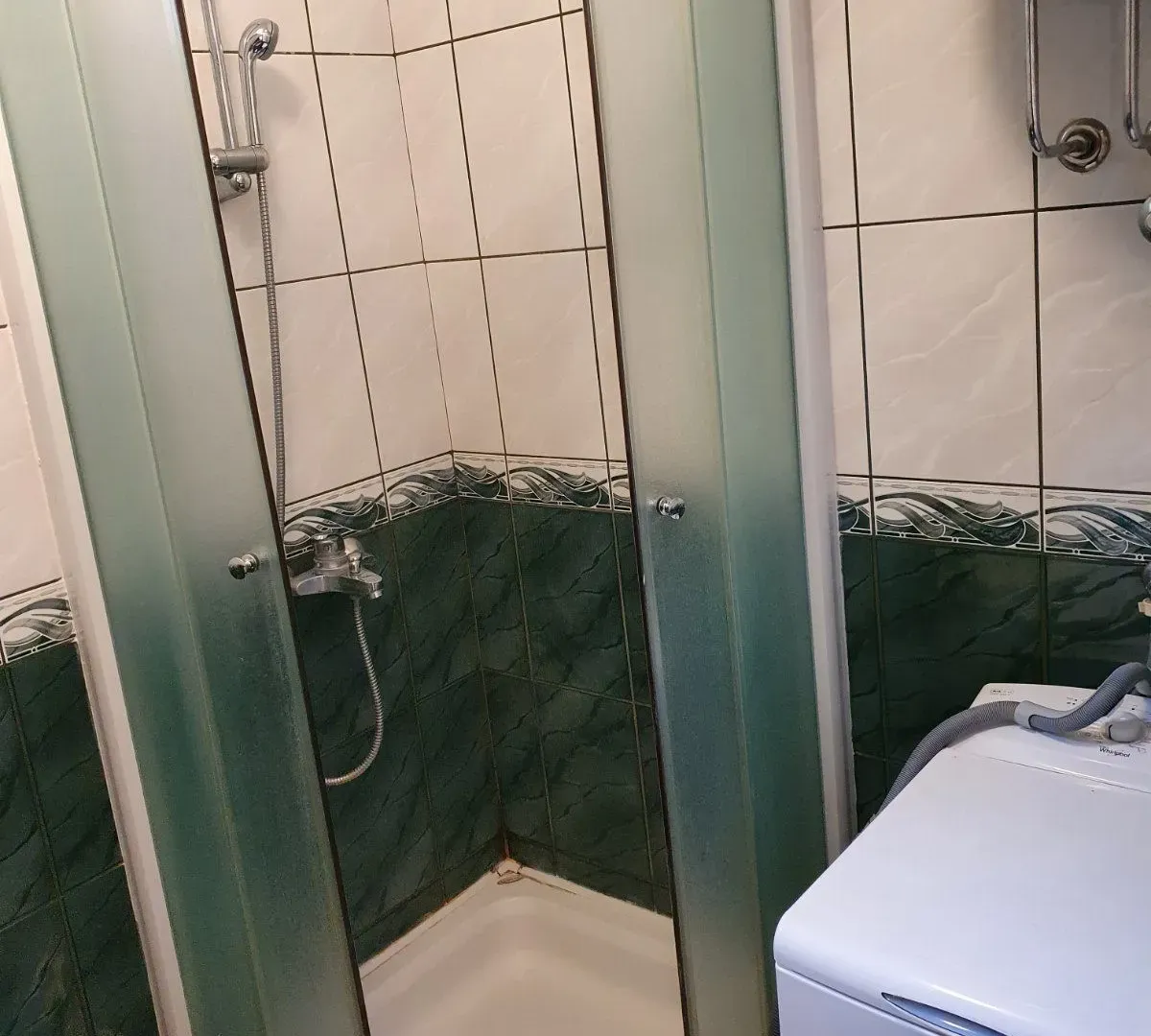 Izdavanje, jednosoban stan, 35m², Kumbor, Herceg Novi