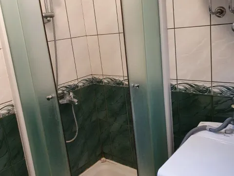 Izdavanje, jednosoban stan, 35m², Kumbor, Herceg Novi - image 7