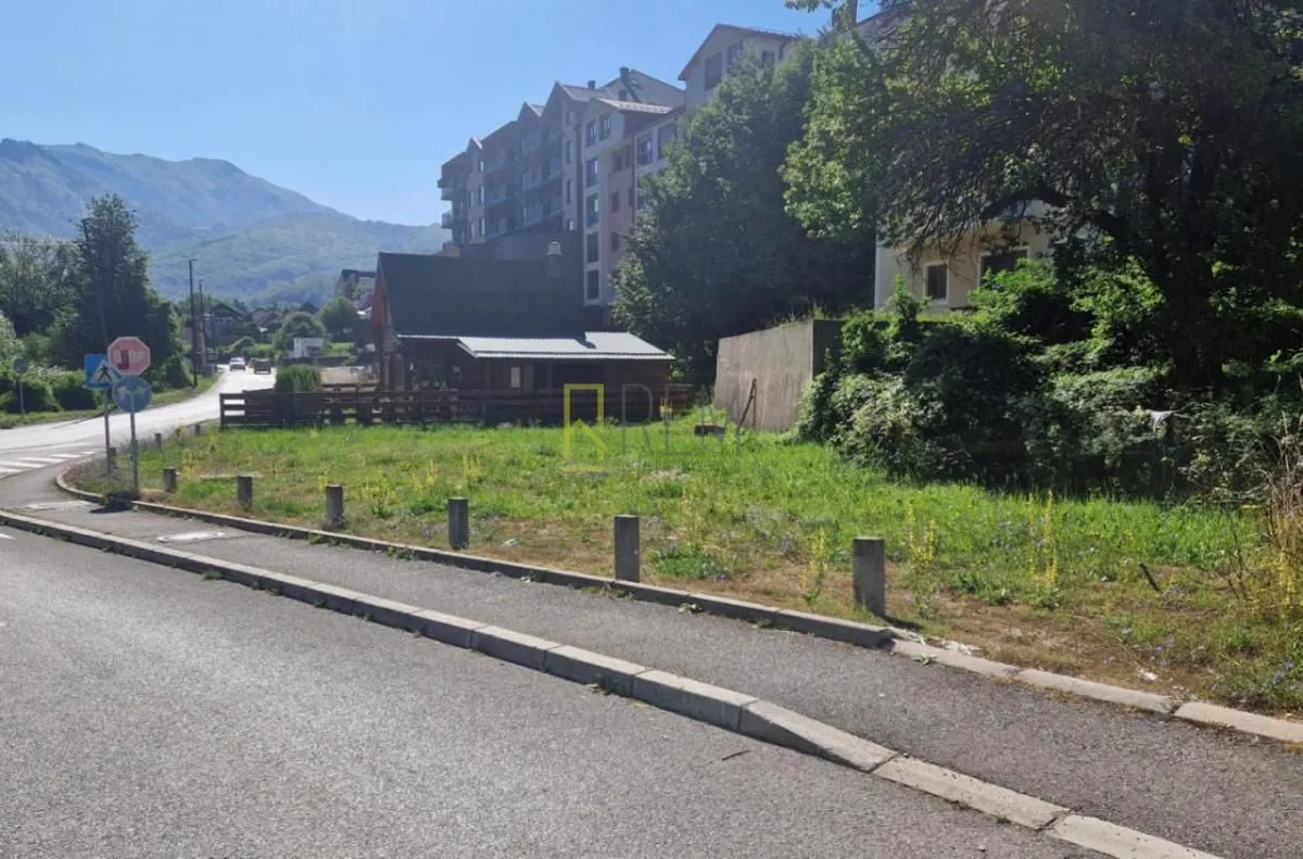 Prodaja, plac, 350m², Kolašin, Crna Gora