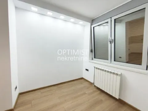 Prodaja, dvosoban stan, 70m², Filmski Grad, Beograd - image 5